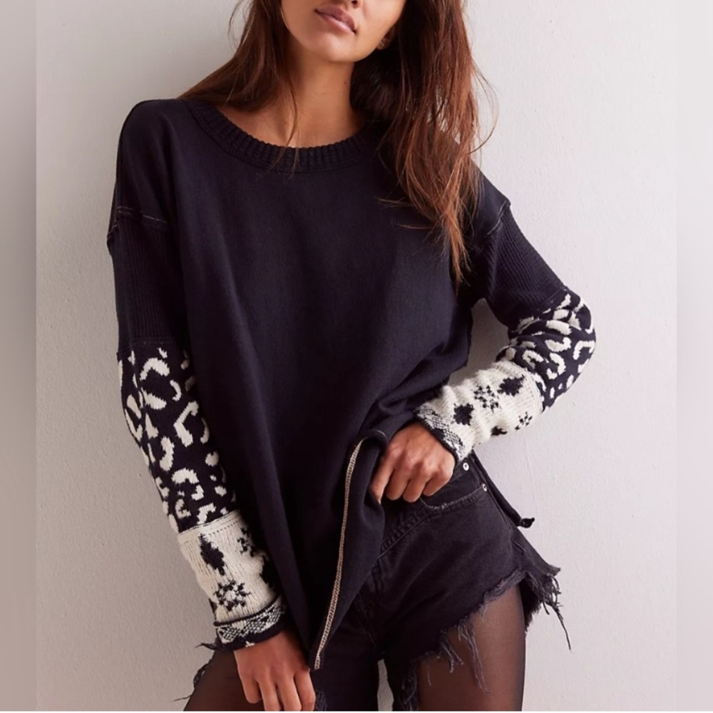 We The Free Tiger Style Cuff Sweater Thermal NWT Medium